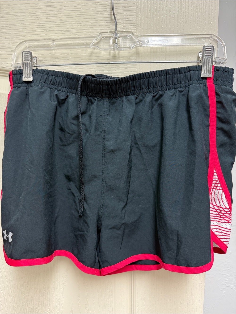 Under Armour HeatGear Women's Black Athletic Shorts
